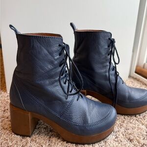 CALOU GRETA BLUE Stylish Women's Navy Lace-Up Boots SIZE 39